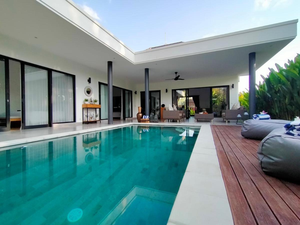 Villa Ataya Lovina Buitenkant foto